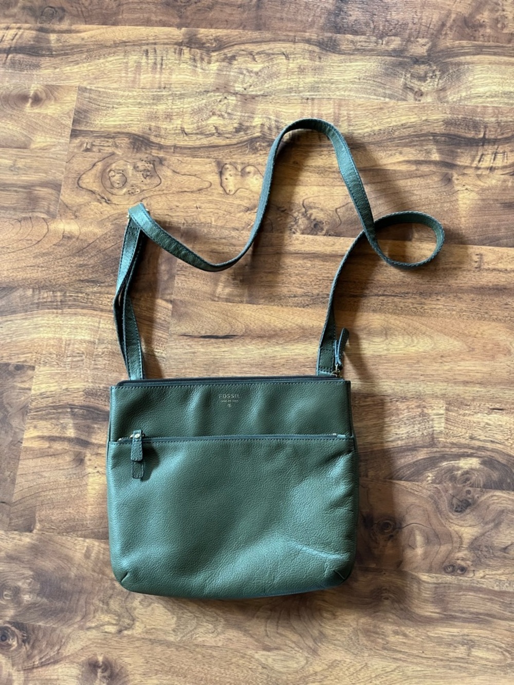 Fossil Dark Green Pebbled Leather Messenger Crossbody